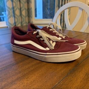 VANS Old Skool shoes- Burgandy
